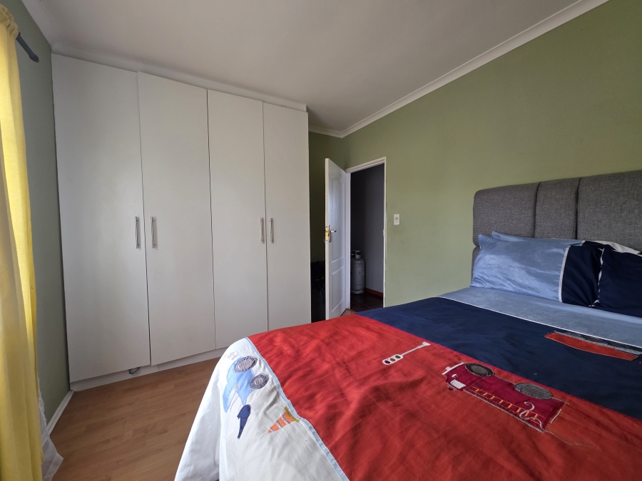 3 Bedroom Property for Sale in Devon Park Village Western Cape